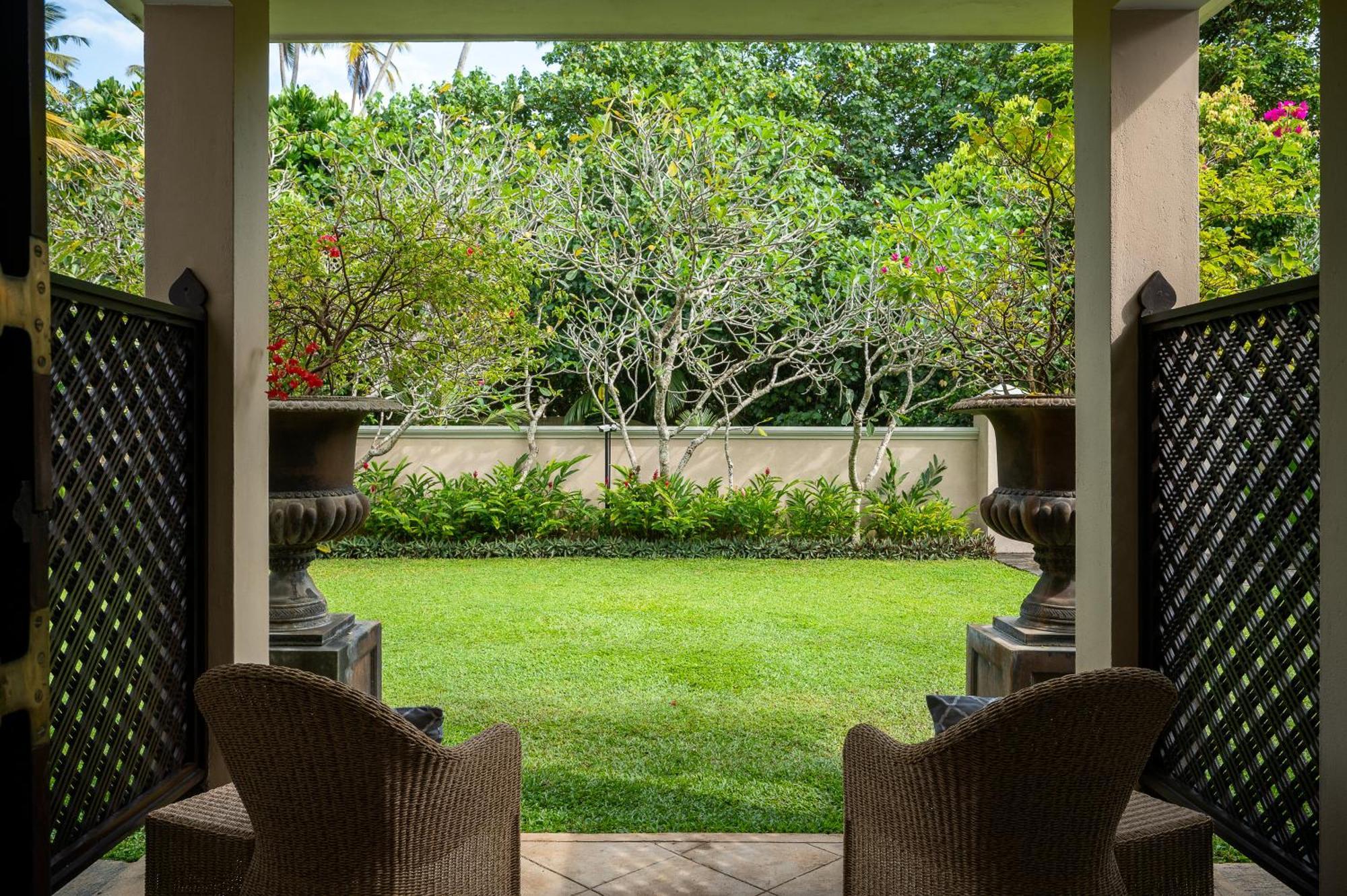 Nyne Hotels The Muse, Bentota Buitenkant foto